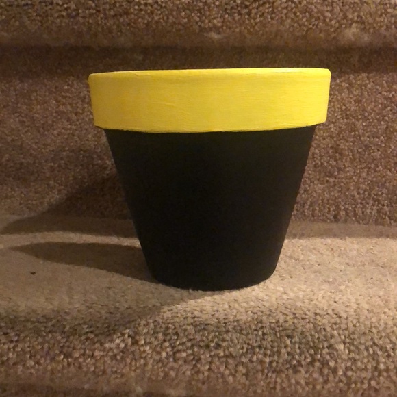Batman Flower Pot - Picture 3 of 5